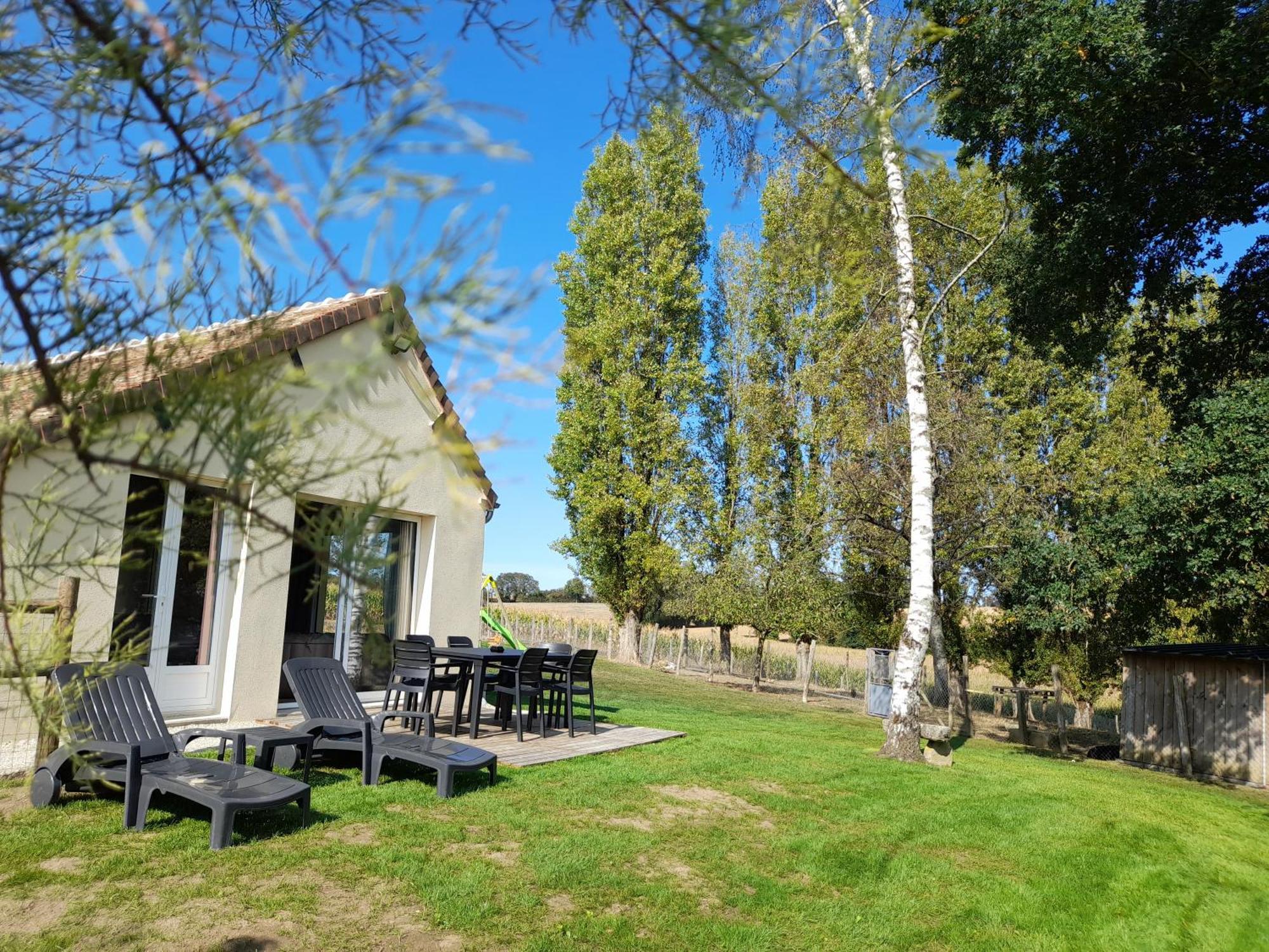 Gites & Spa Du Bien-Etre - Spa Privatif Courgains Bagian luar foto